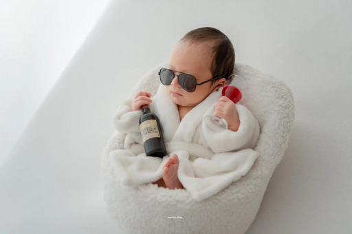 浚县宝宝几个月抬头稳